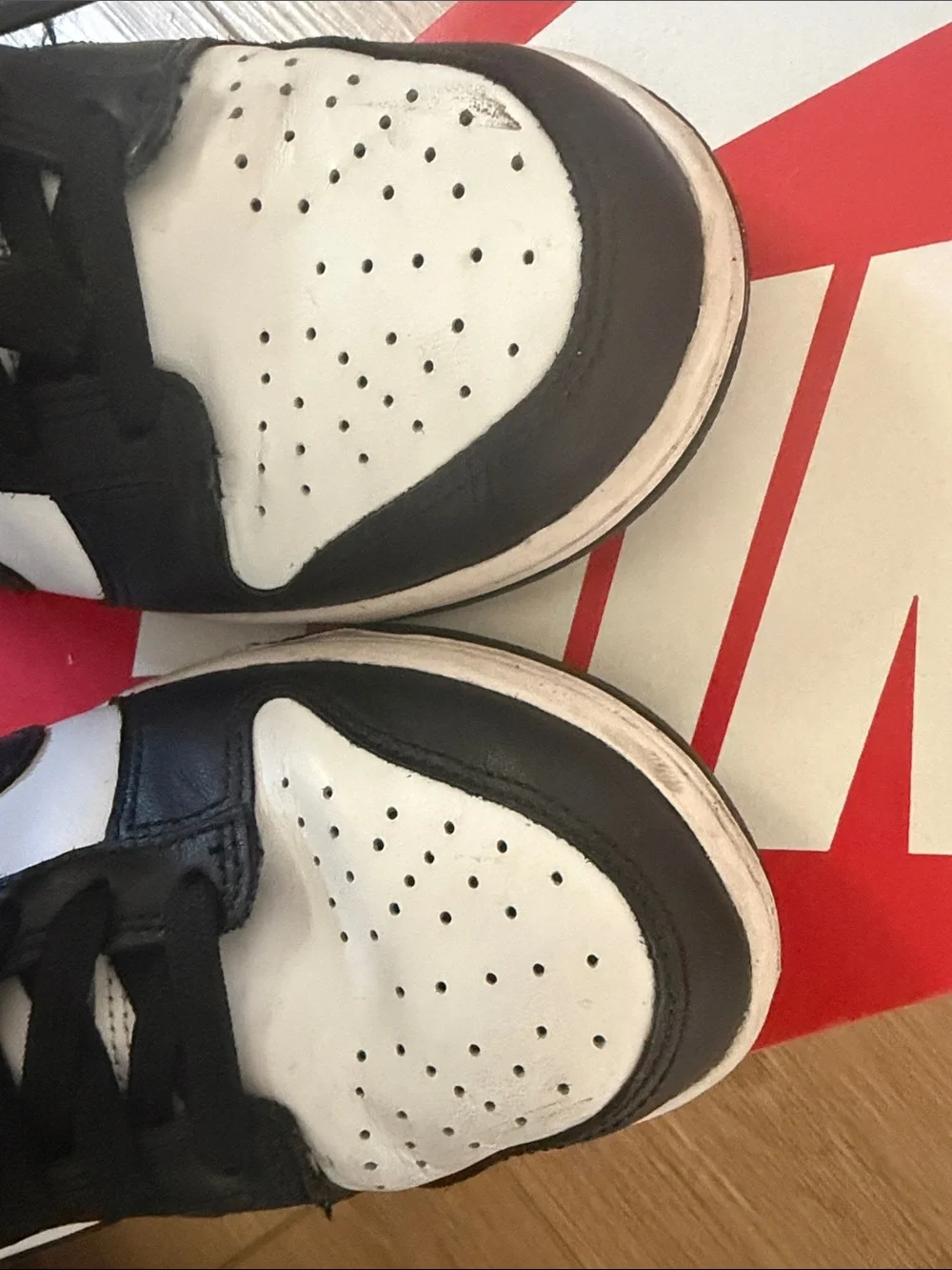 Nike low top